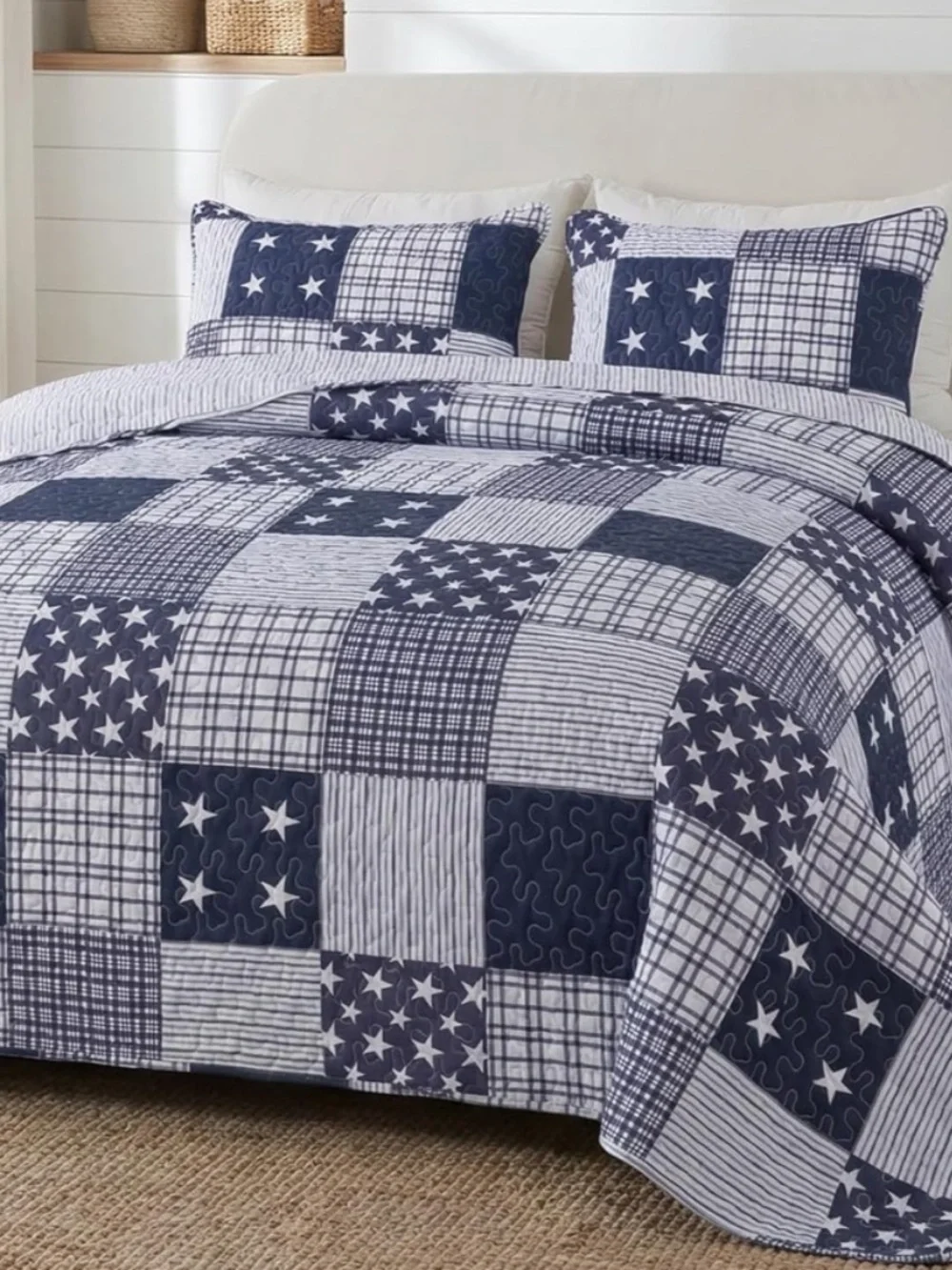 Quilted Patchwork Bedspread Set in Navy and White